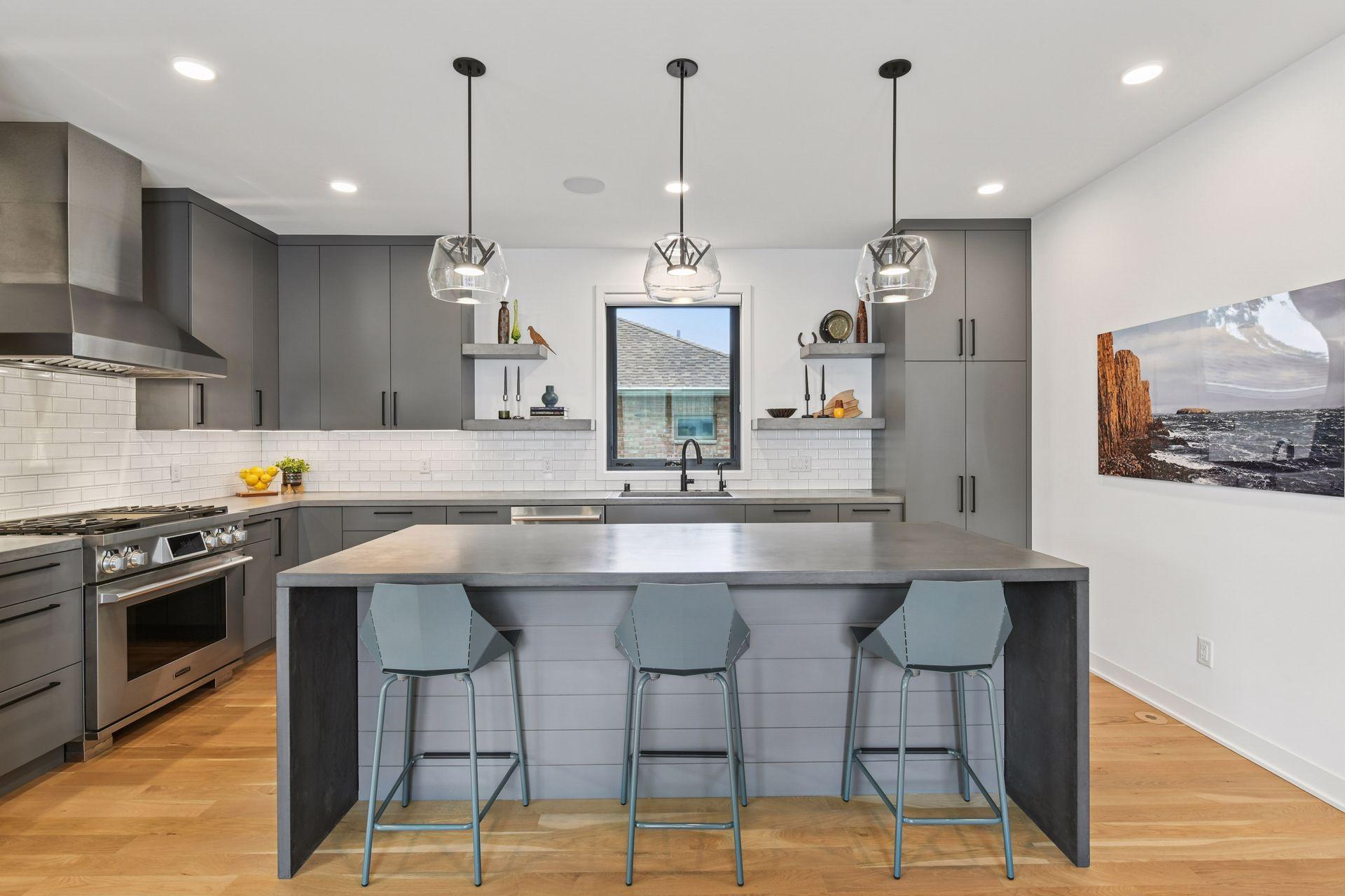 5721 Abbott Avenue S