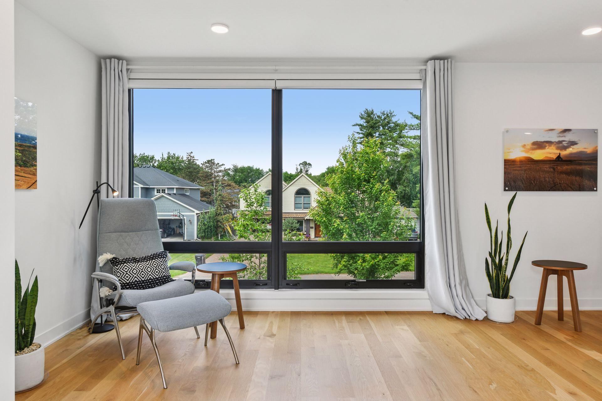 5721 Abbott Avenue S