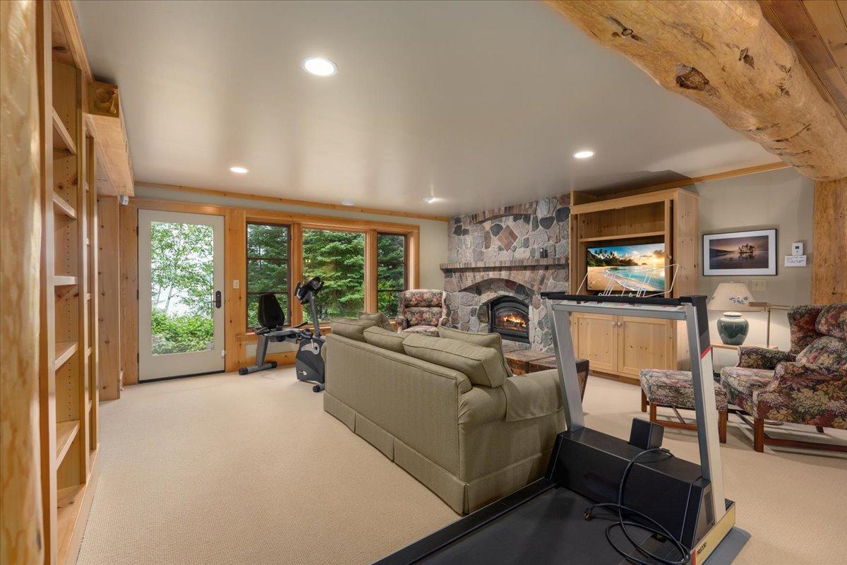 13315 Aurora Drive