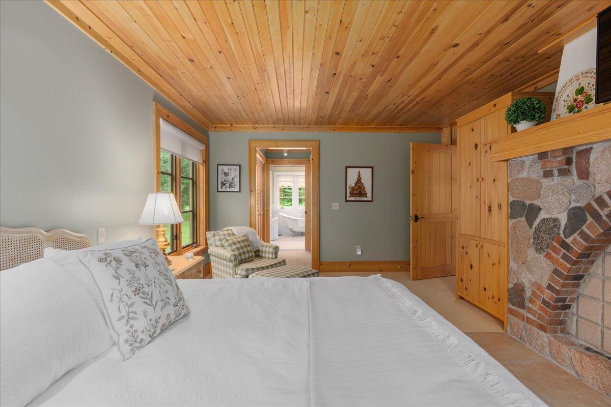 13315 Aurora Drive