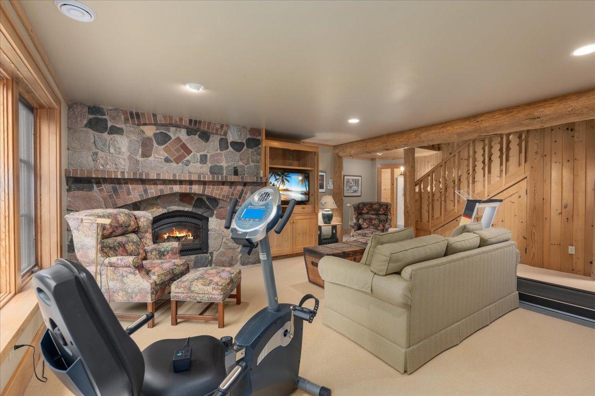 13315 Aurora Drive