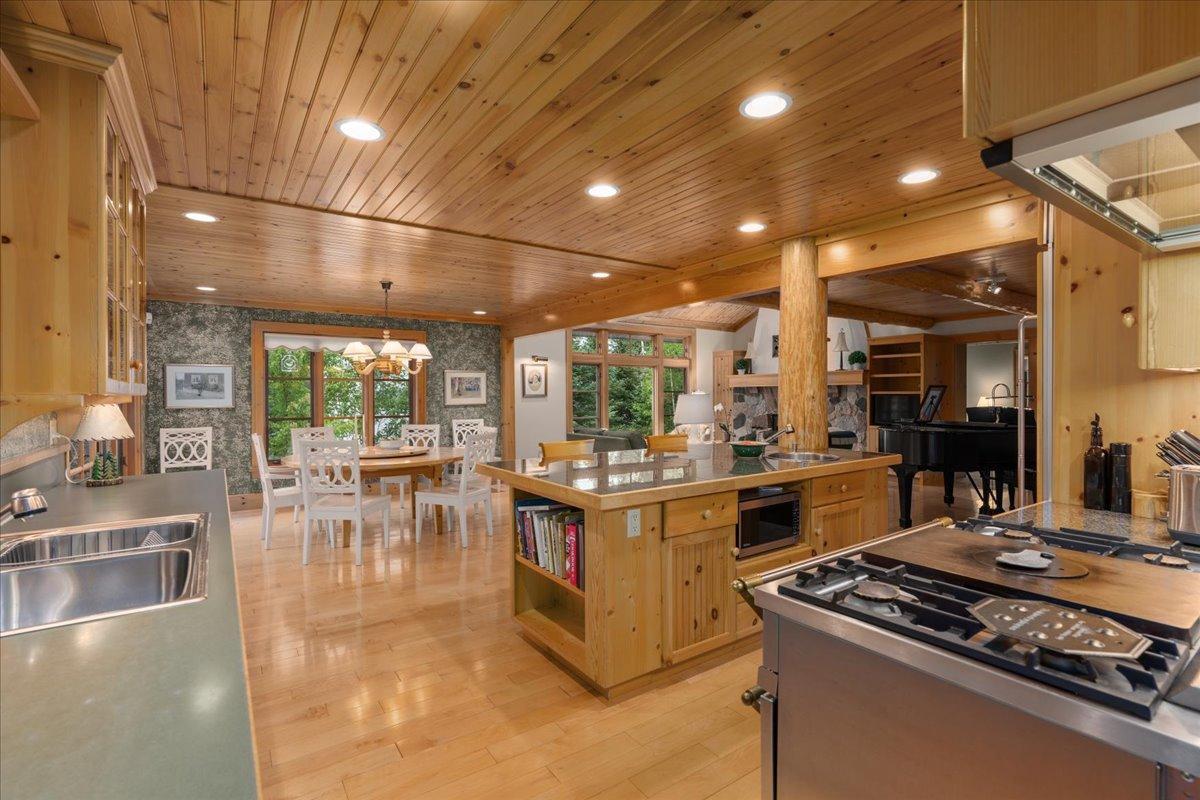 13315 Aurora Drive