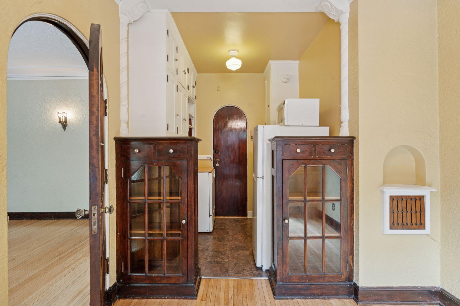 3252 Fremont Avenue S Unit: 103