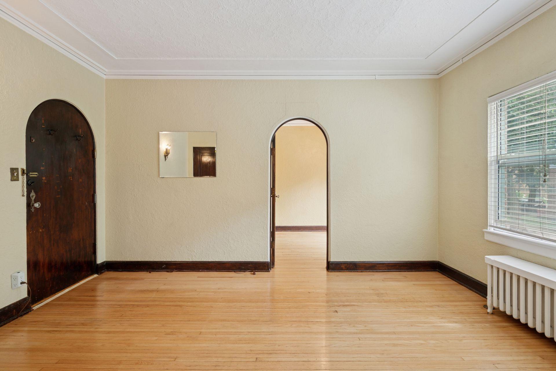 3252 Fremont Avenue S Unit: 103