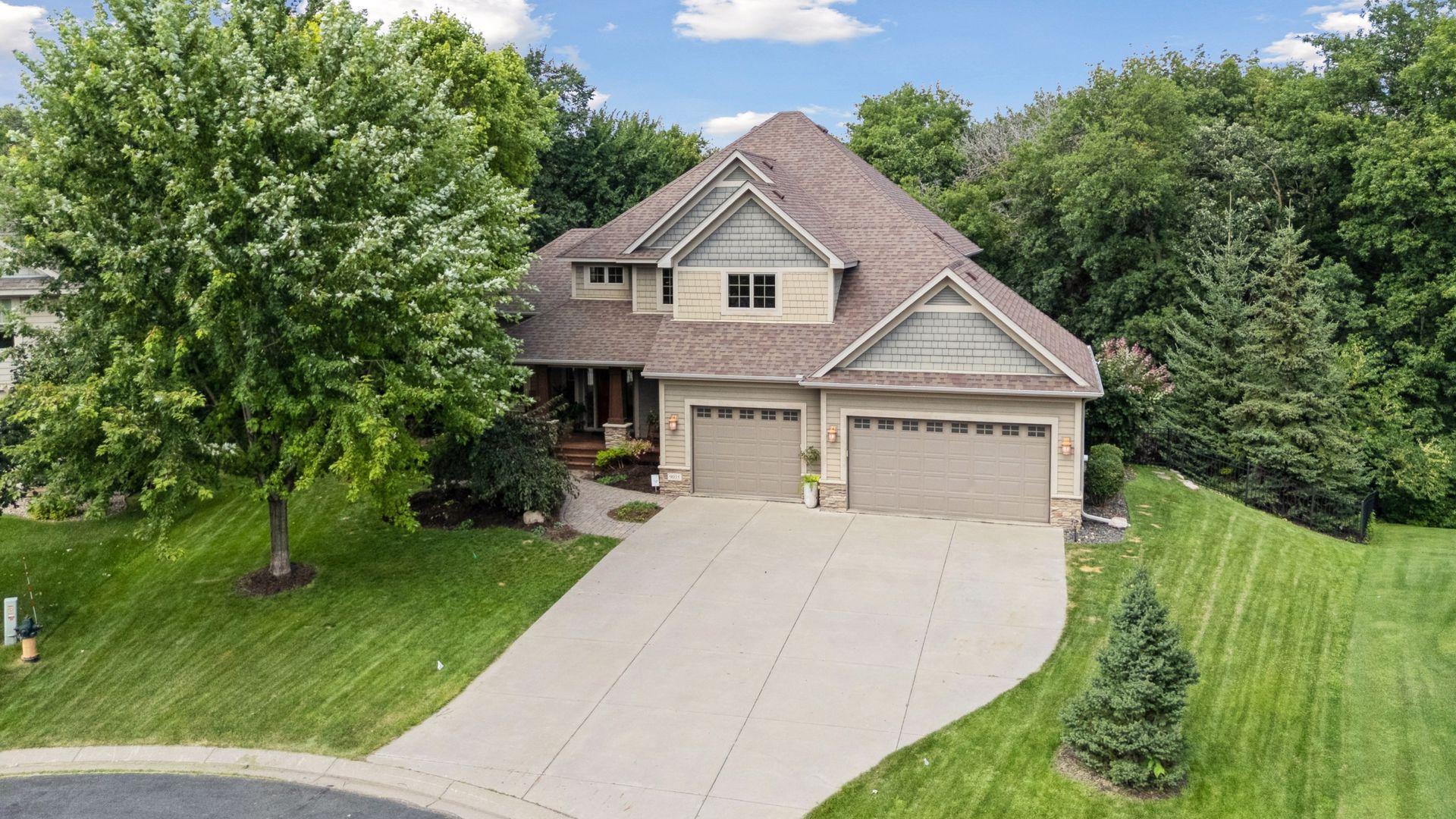 9035 Wildwood Circle