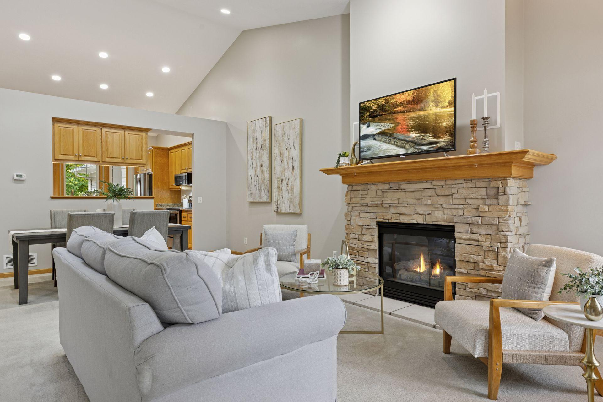 9258 Francis Lane