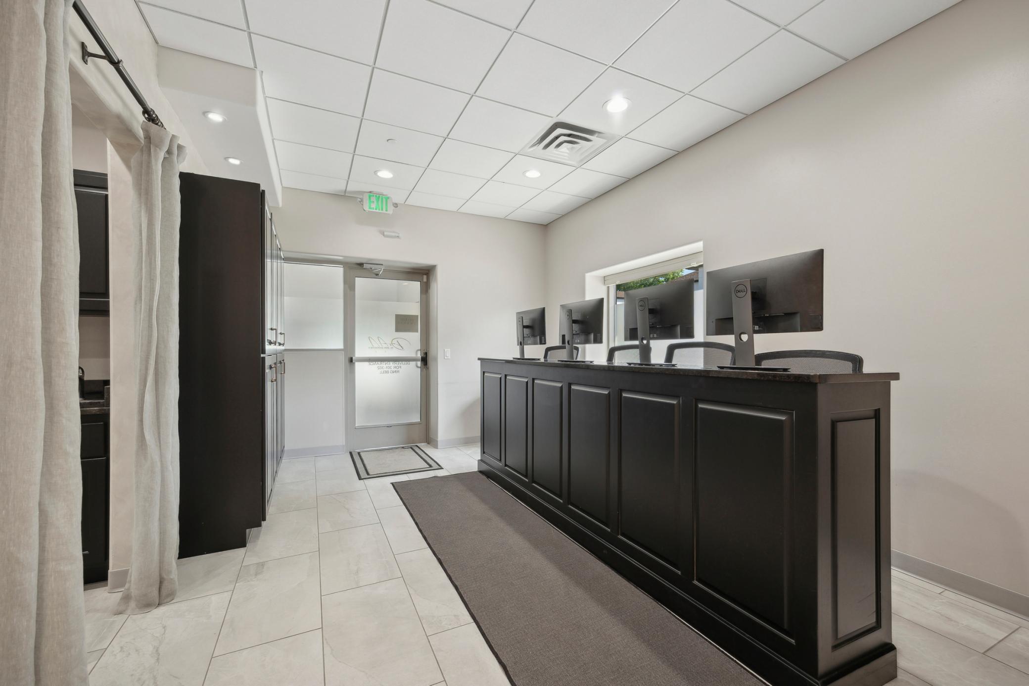 4420 Valley View Road