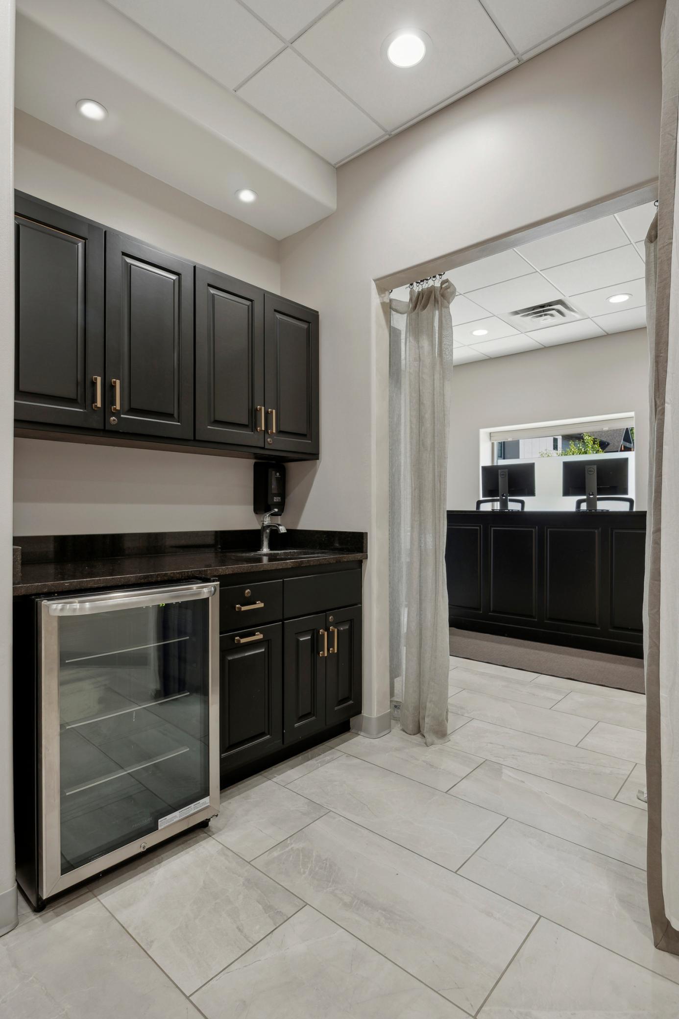 4420 Valley View Road