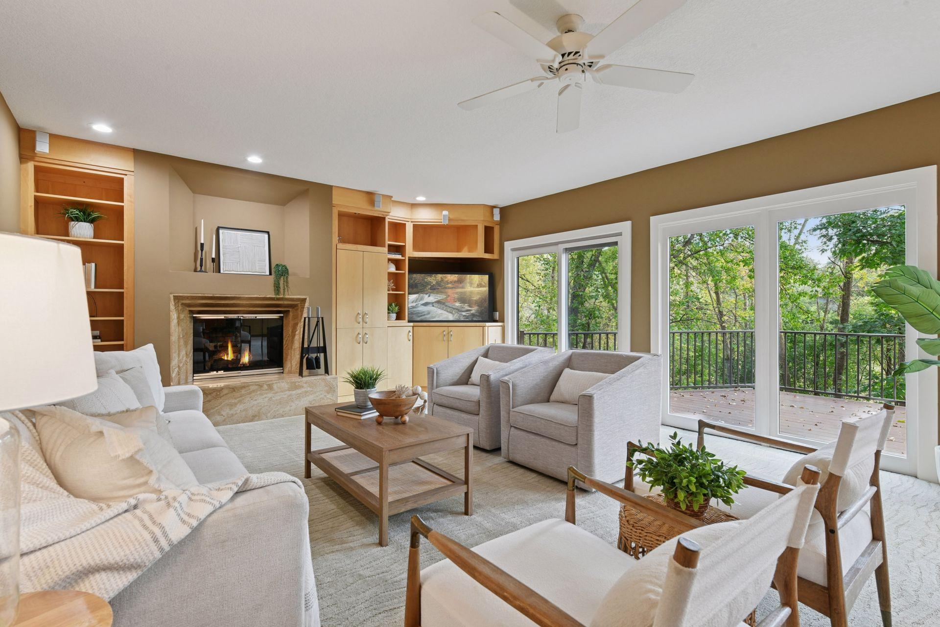 16795 Whittington Walk