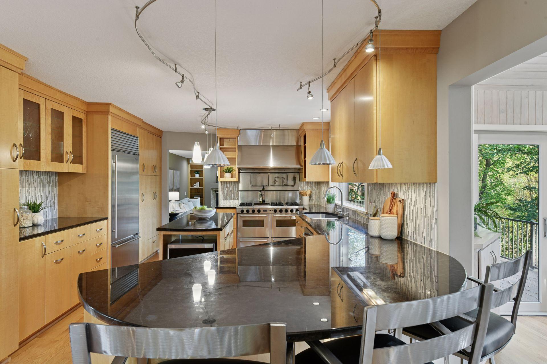16795 Whittington Walk