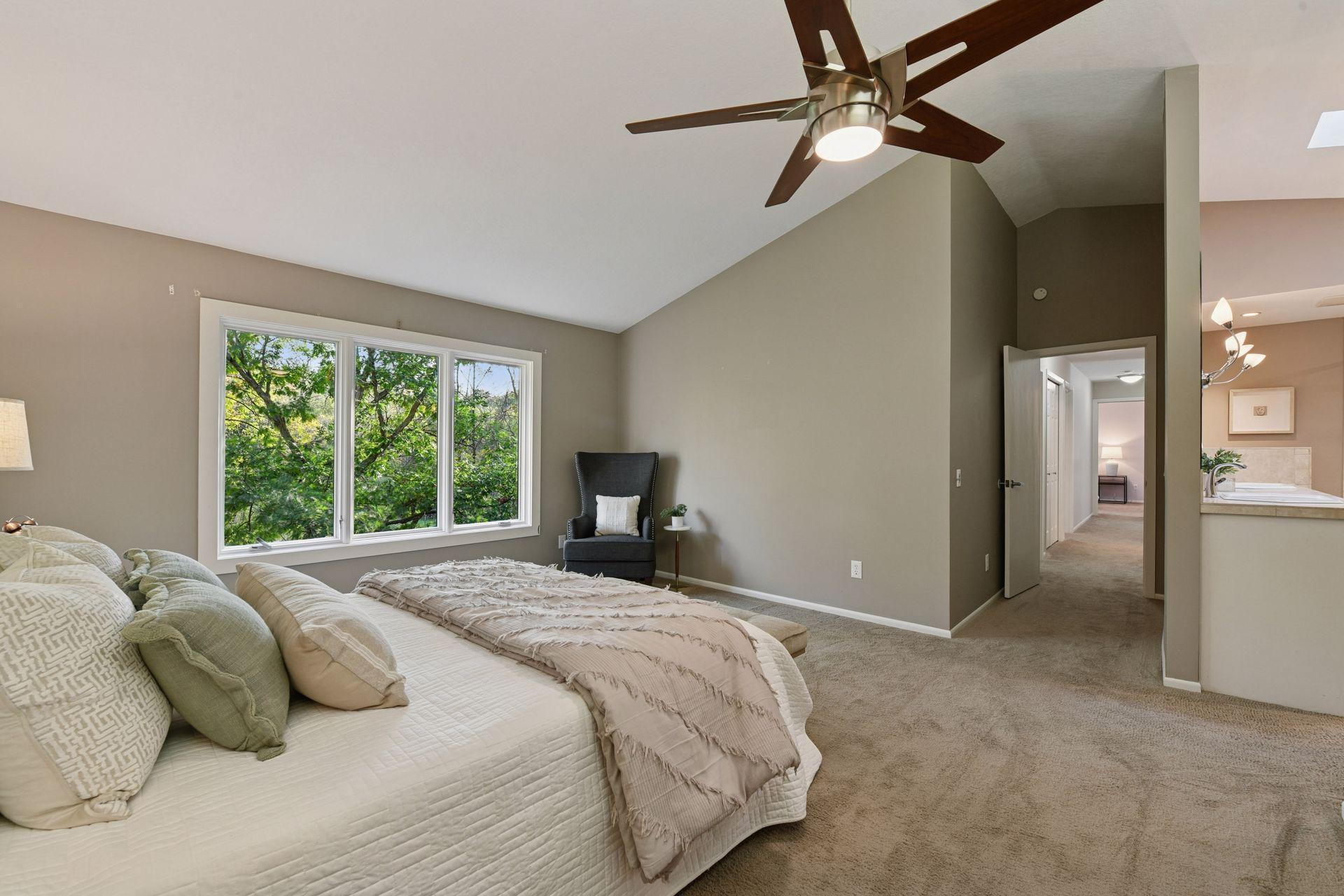 16795 Whittington Walk