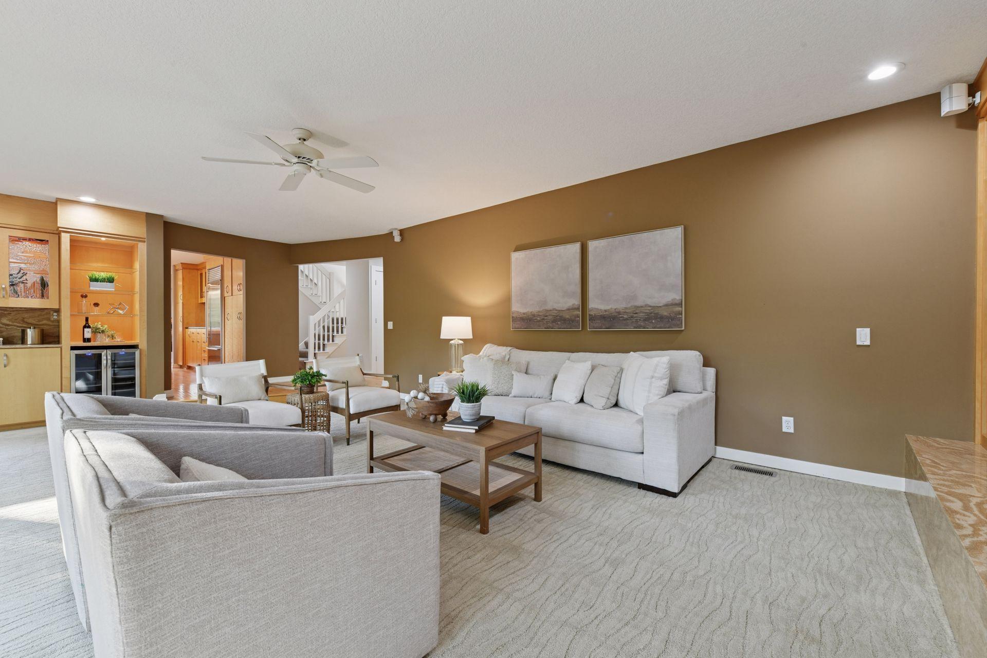 16795 Whittington Walk