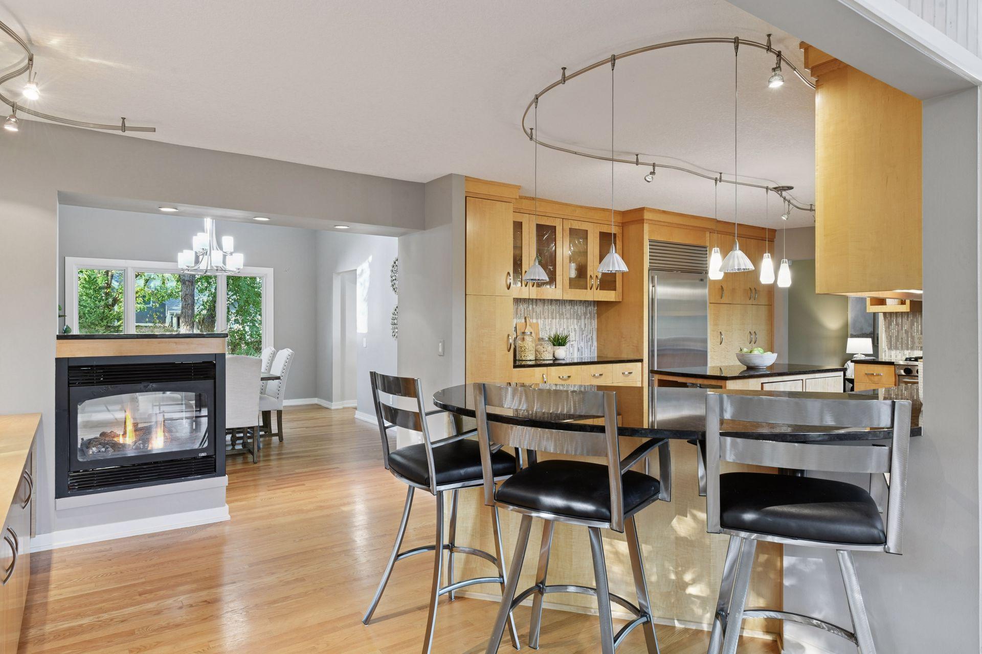 16795 Whittington Walk