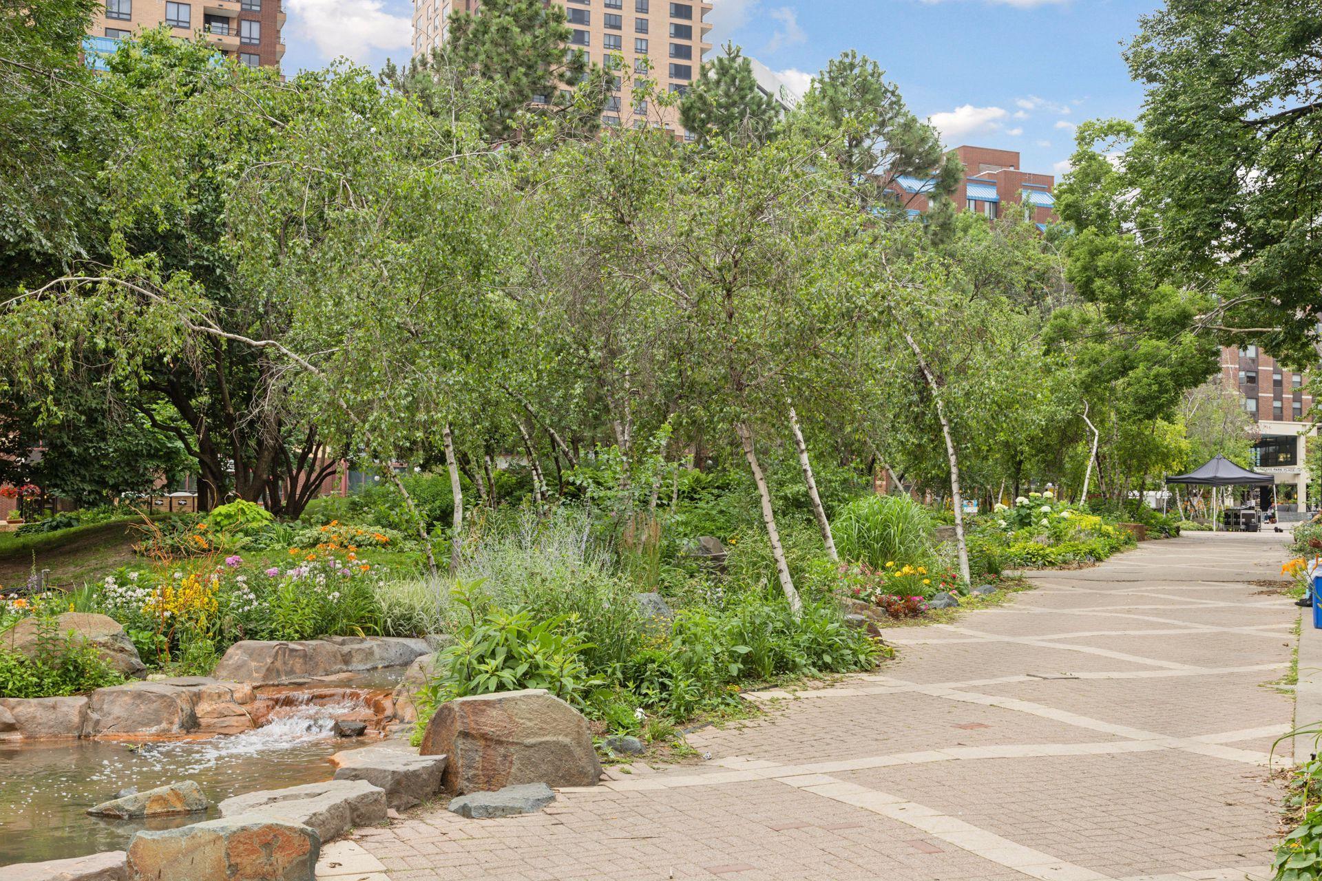 357 Kellogg Boulevard E Unit: 8