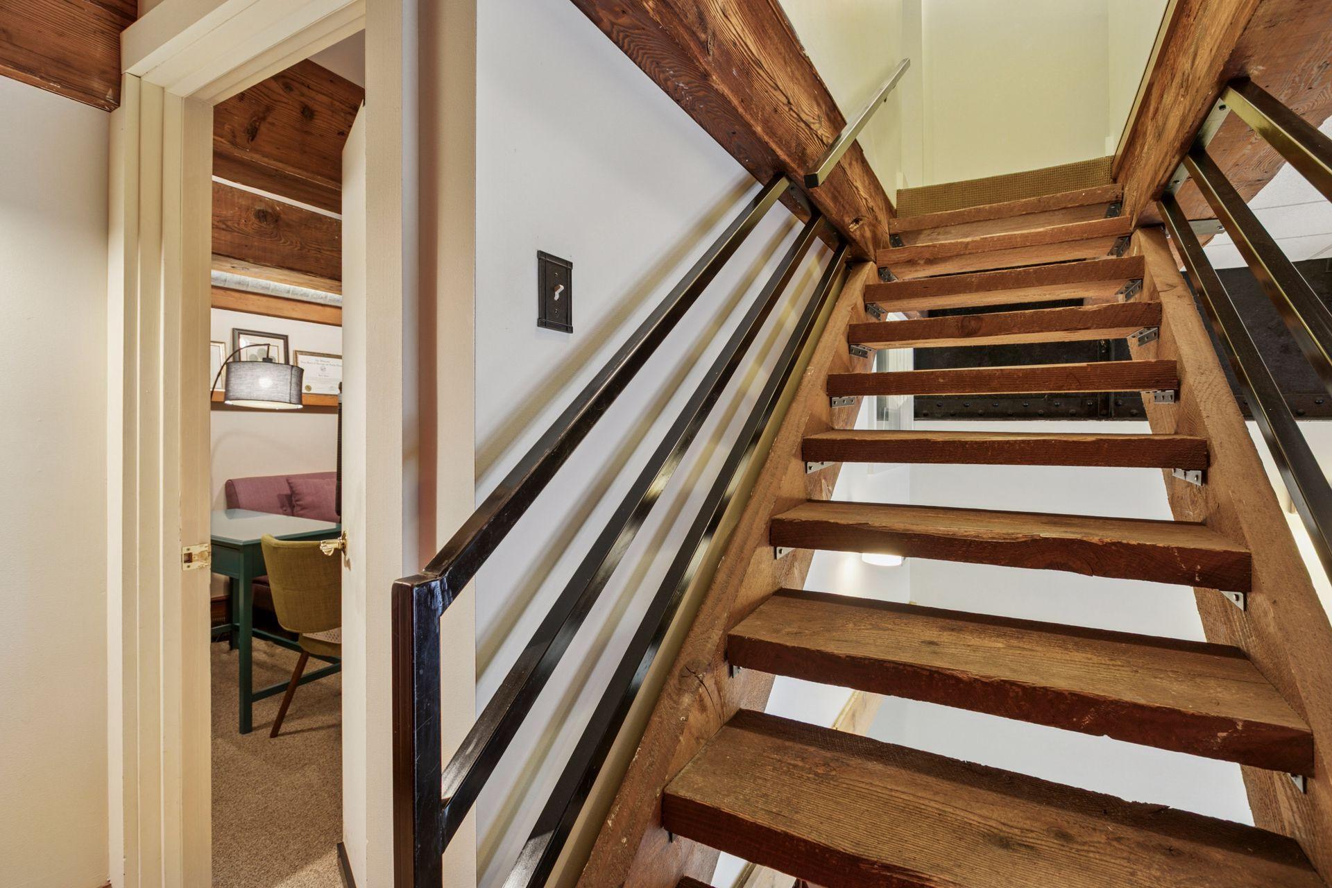 357 Kellogg Boulevard E Unit: 8