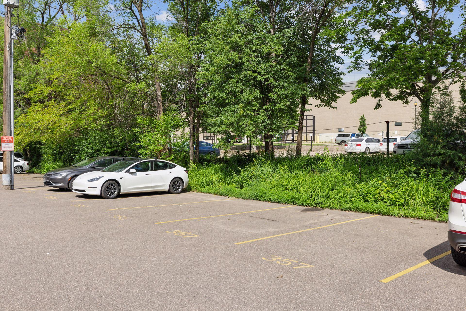 357 Kellogg Boulevard E Unit: 8