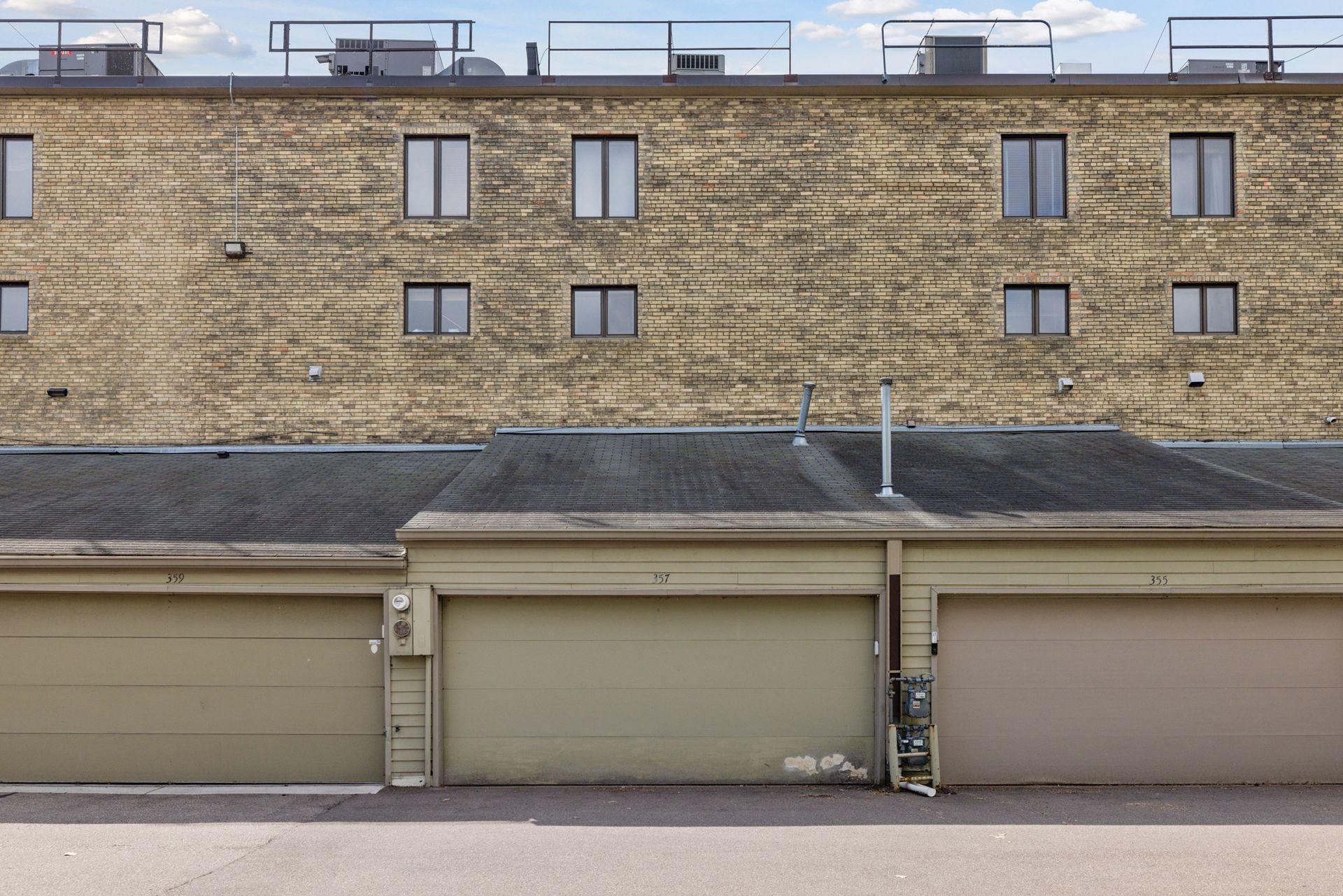 357 Kellogg Boulevard E Unit: 8