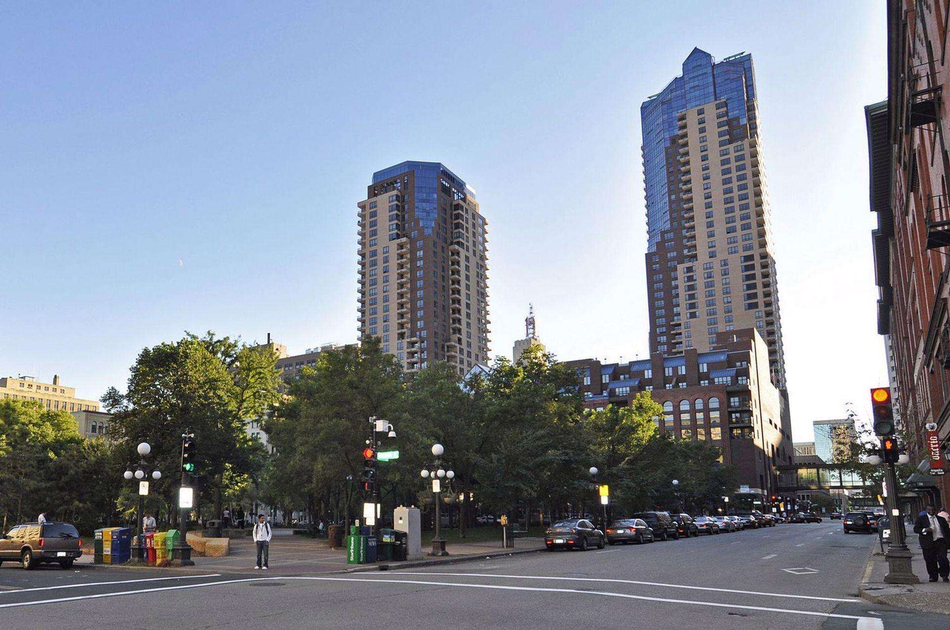 357 Kellogg Boulevard E Unit: 8