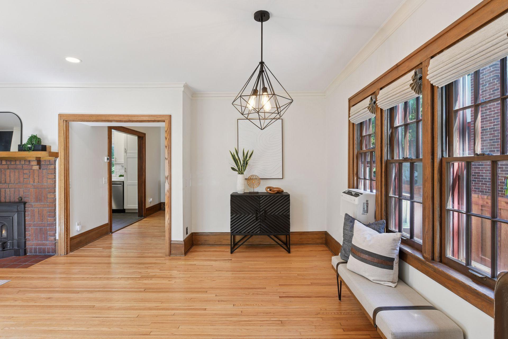 2133 Berkeley Avenue