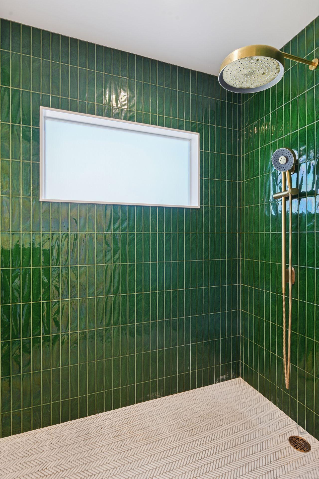 2133 Berkeley Avenue