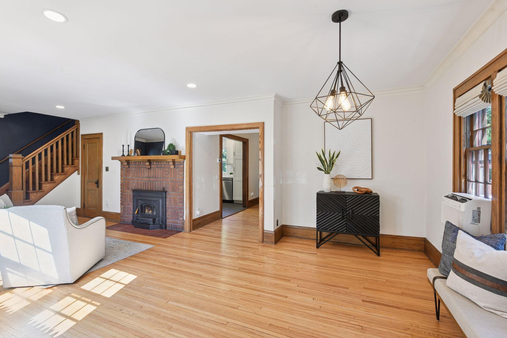 2133 Berkeley Avenue