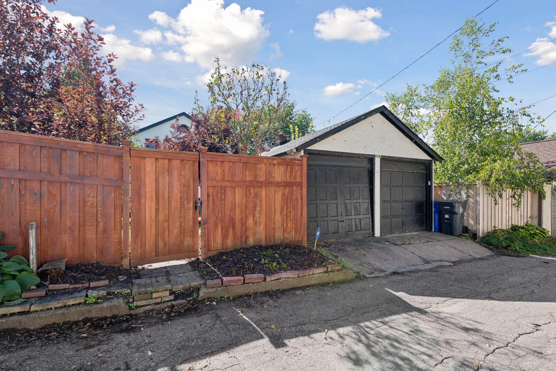 2133 Berkeley Avenue