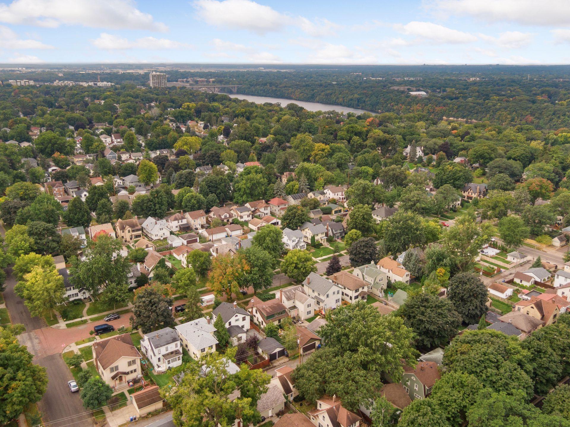 2133 Berkeley Avenue