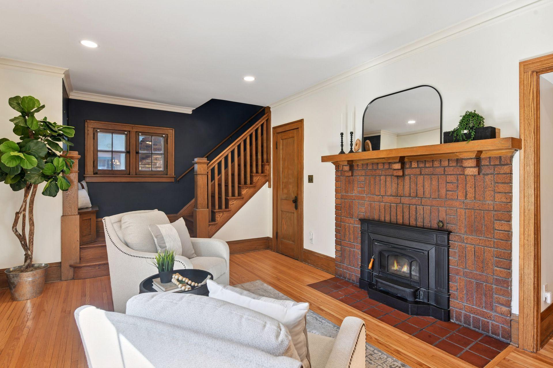 2133 Berkeley Avenue