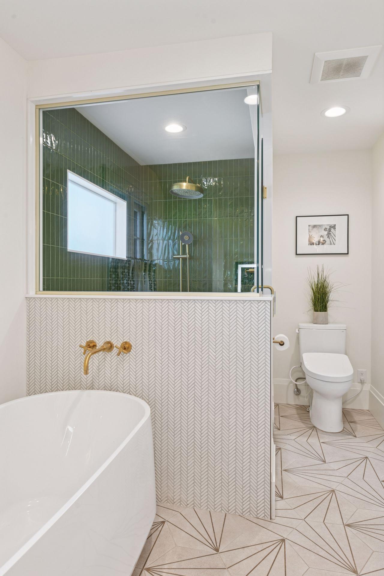 2133 Berkeley Avenue