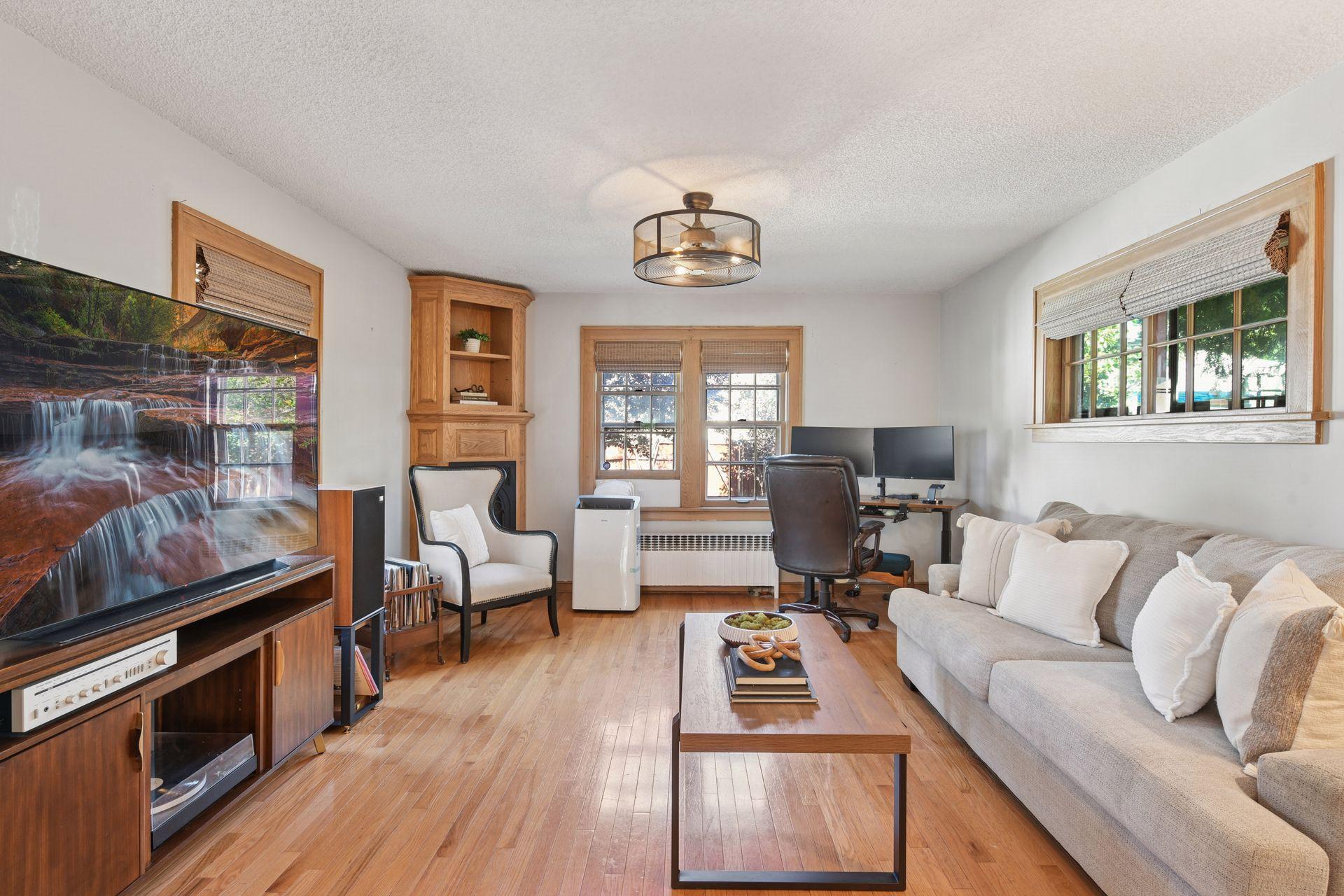 2133 Berkeley Avenue