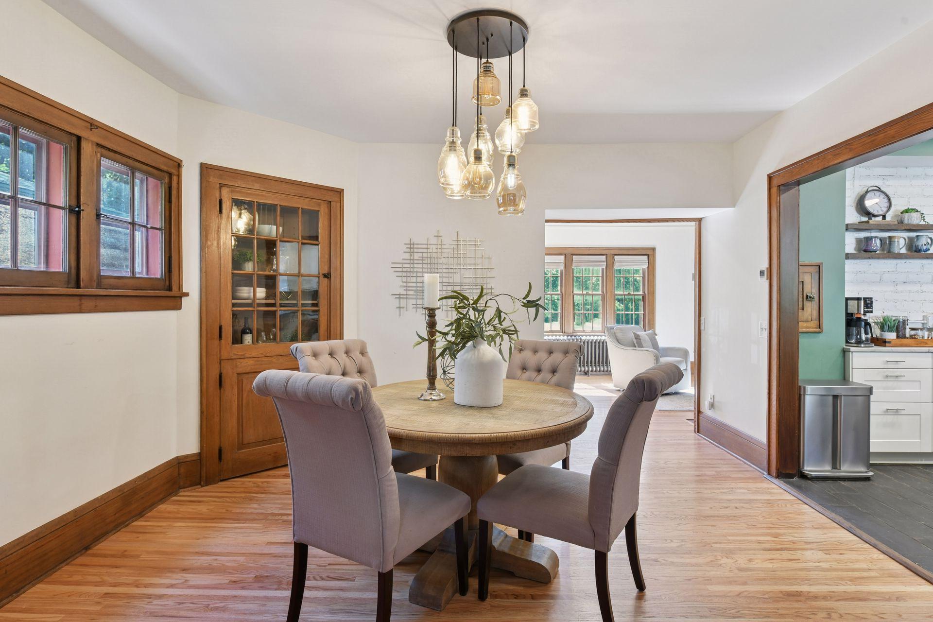 2133 Berkeley Avenue