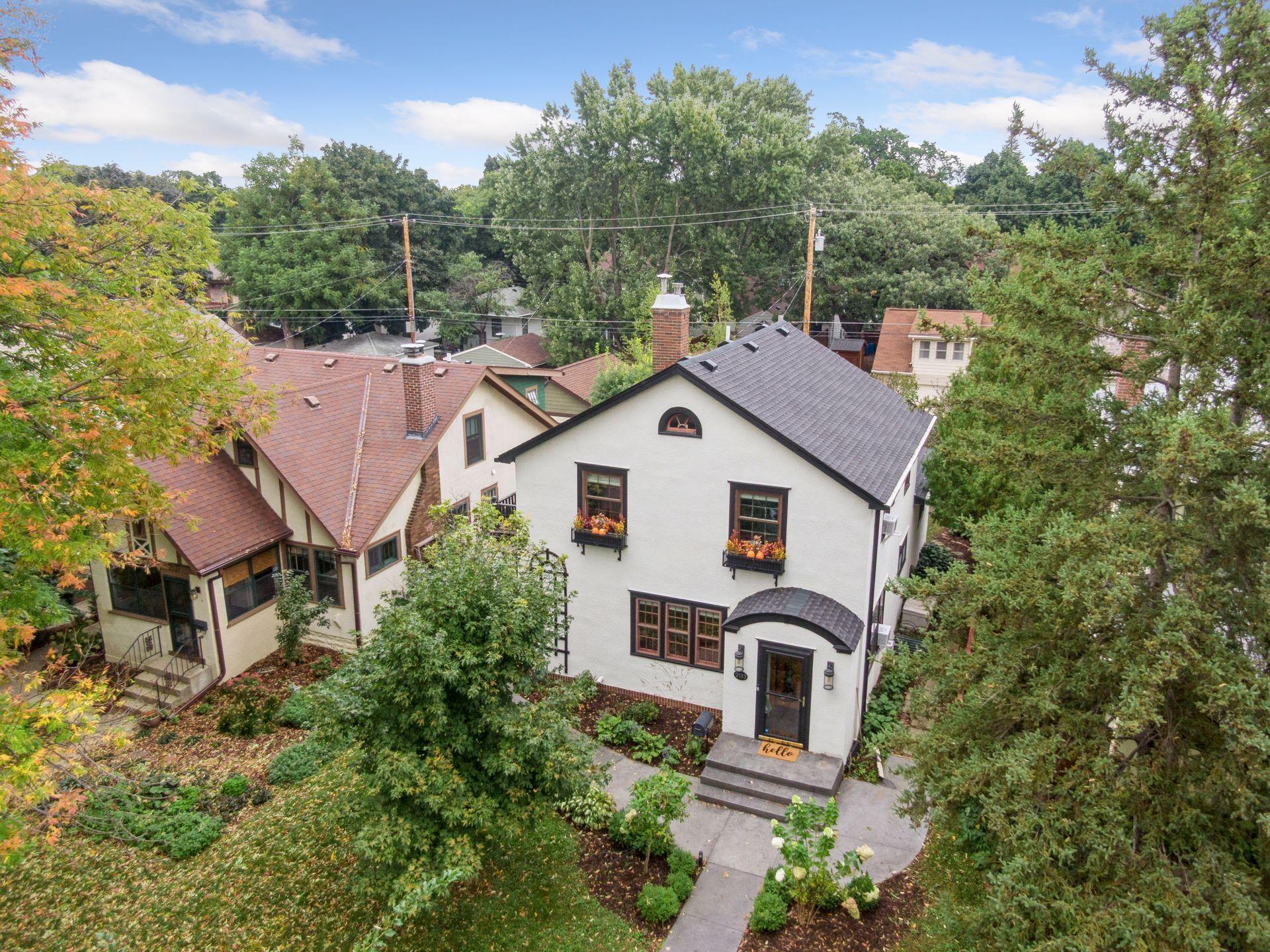 2133 Berkeley Avenue