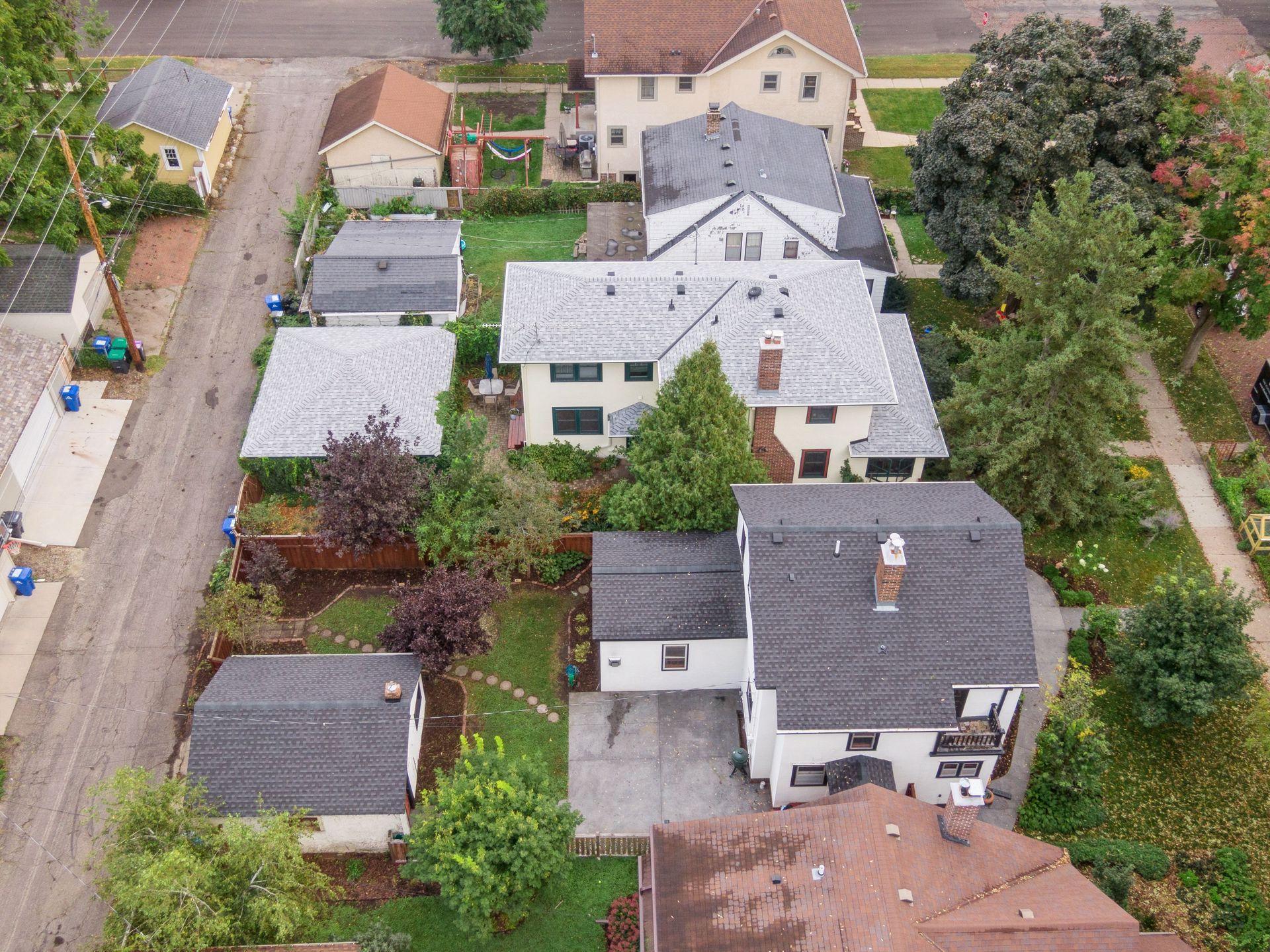 2133 Berkeley Avenue