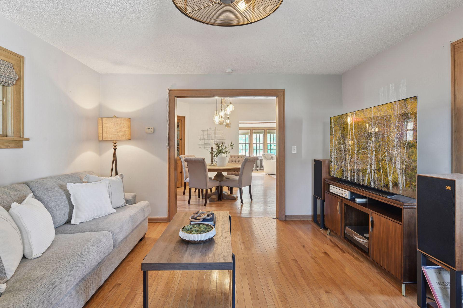 2133 Berkeley Avenue