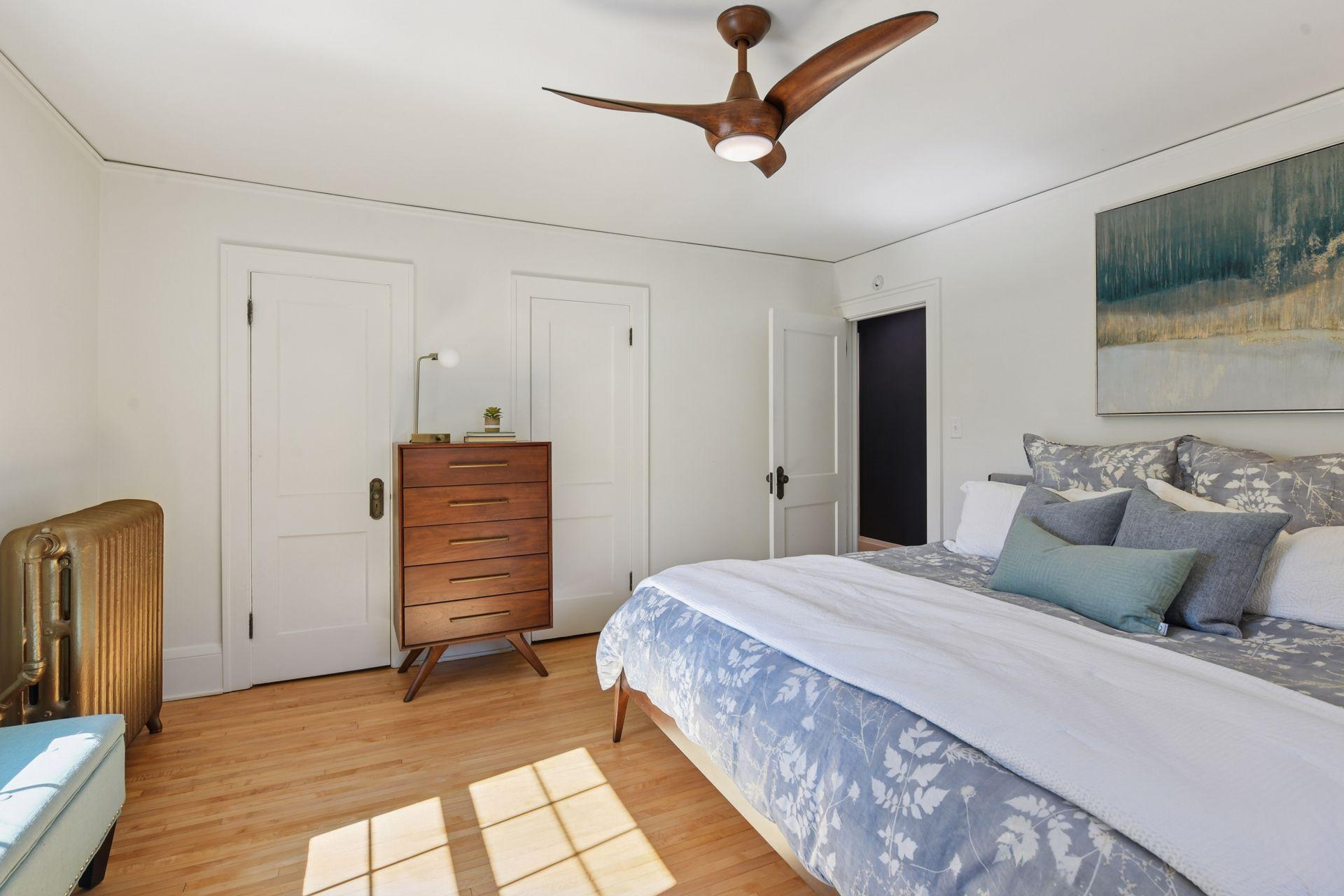 2133 Berkeley Avenue