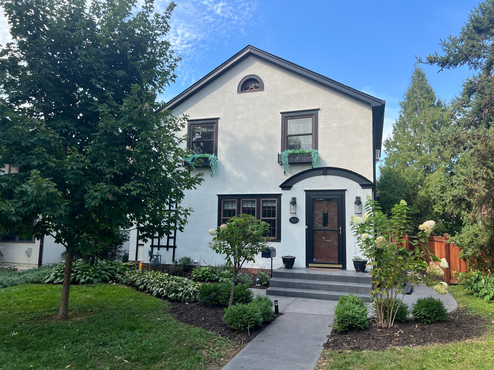 2133 Berkeley Avenue
