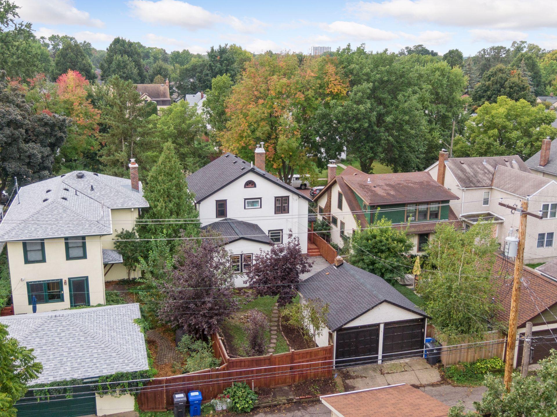 2133 Berkeley Avenue