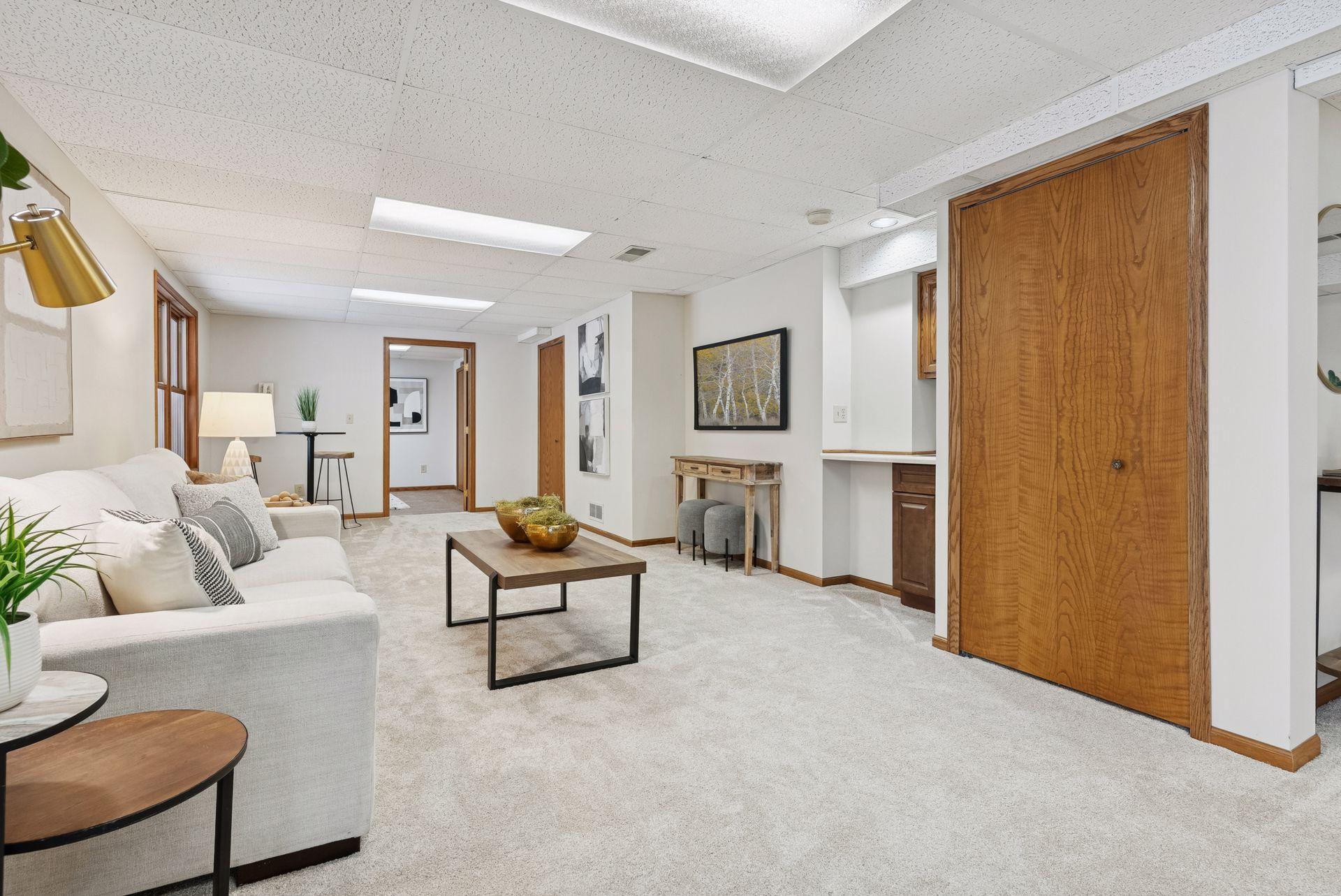 212 Interlachen Road