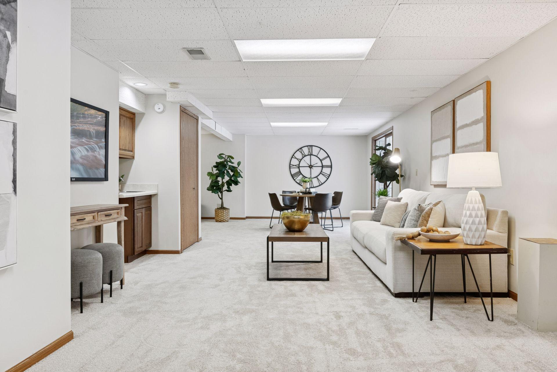 212 Interlachen Road