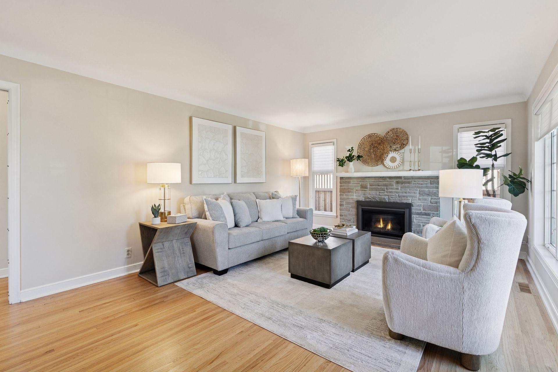 633 Saratoga Street S