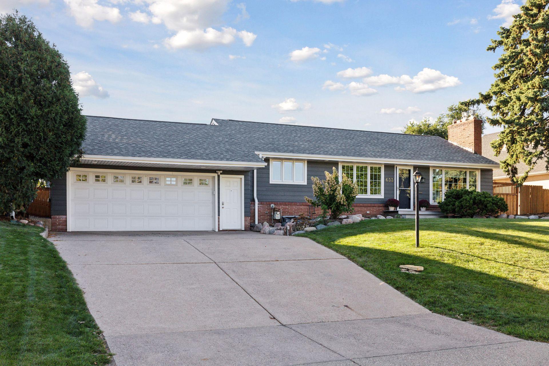 633 Saratoga Street S