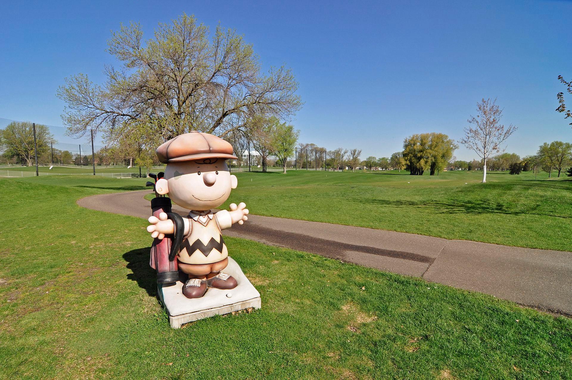 633 Saratoga Street S