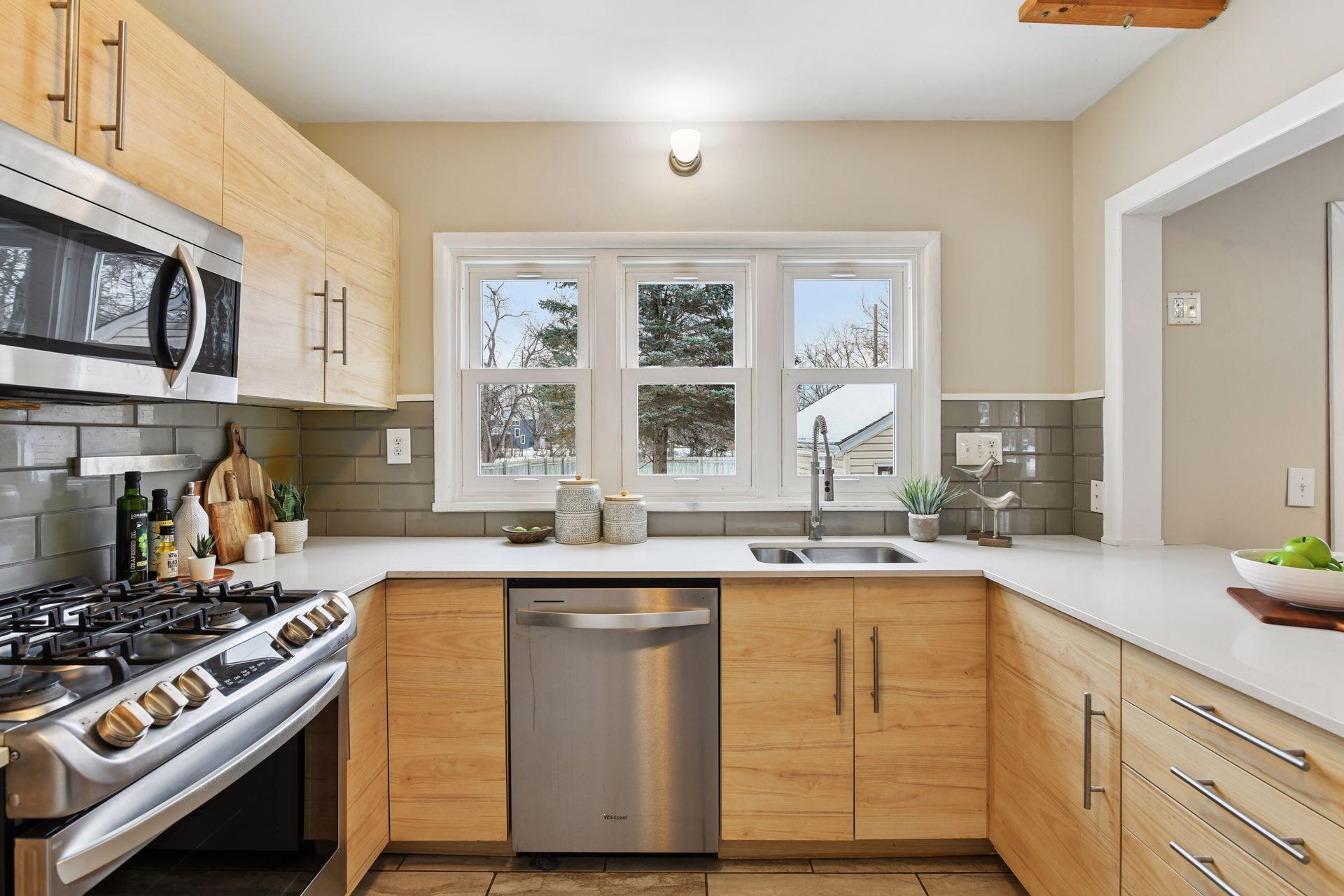 4249 Brookside Avenue