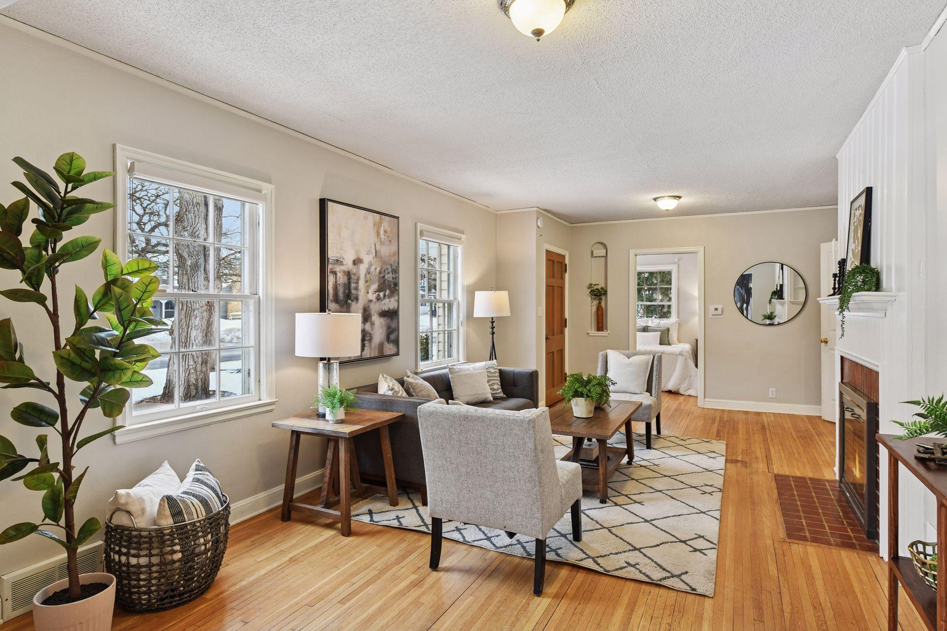 4249 Brookside Avenue