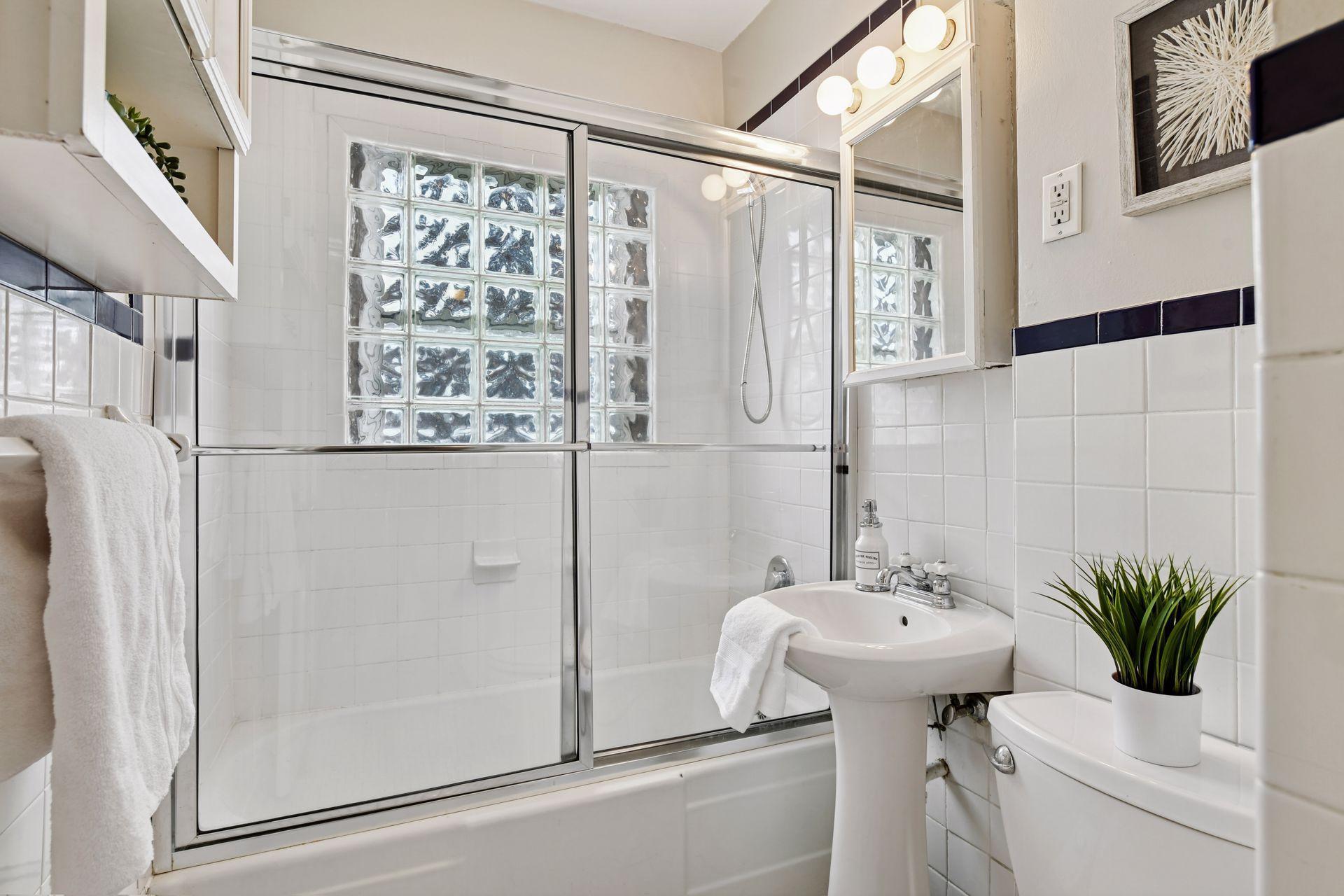 4249 Brookside Avenue