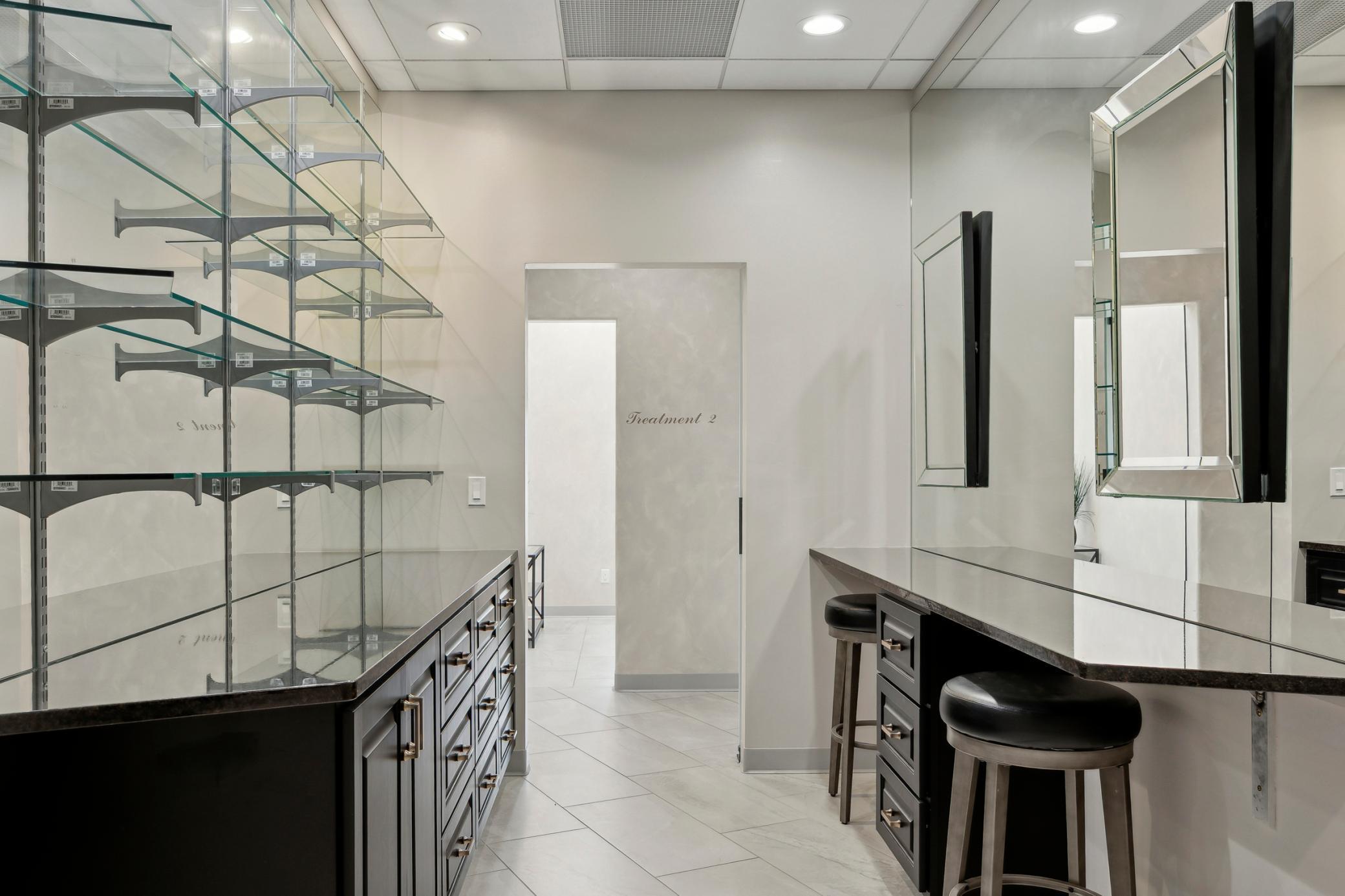 4420 Valley View Road