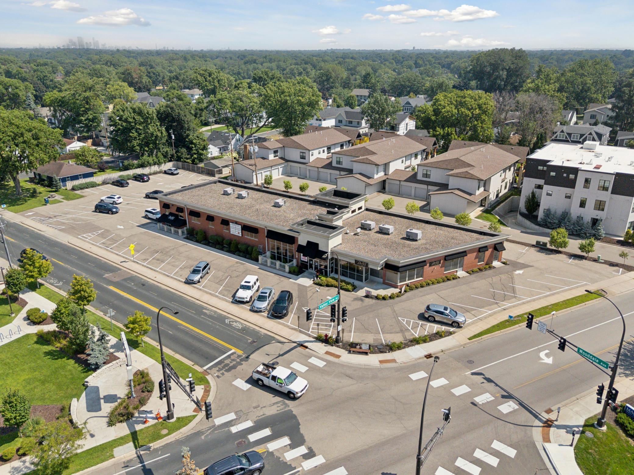 4420 Valley View Road