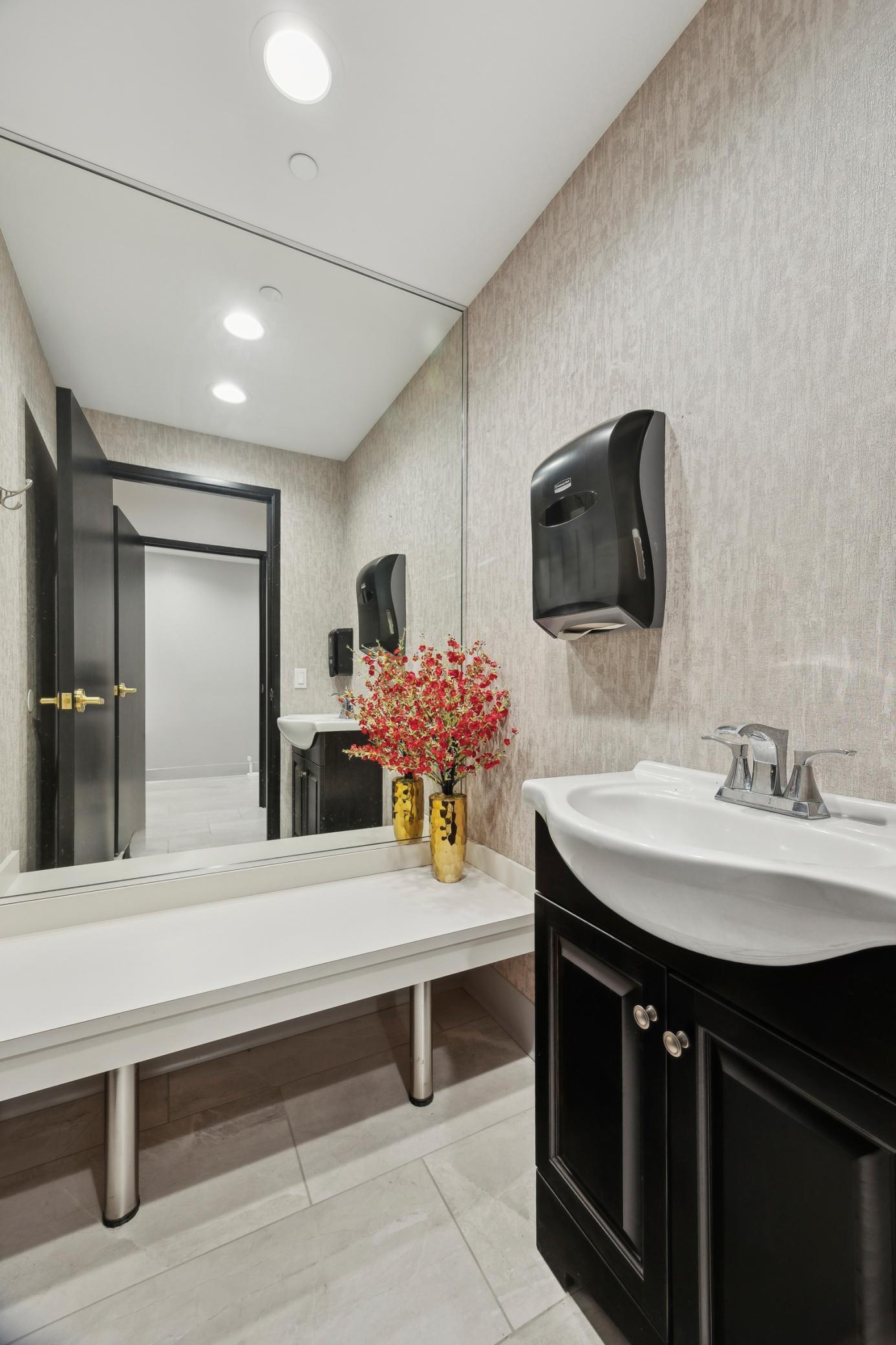 4420 Valley View Road