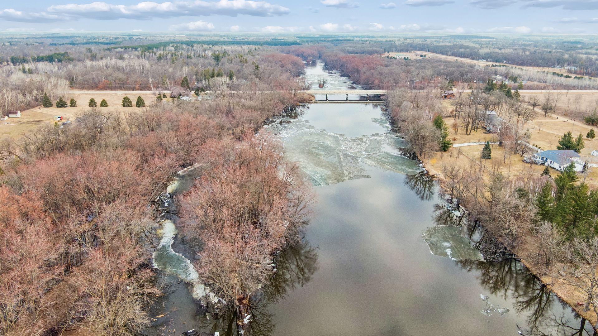 50828 Tradesman Road