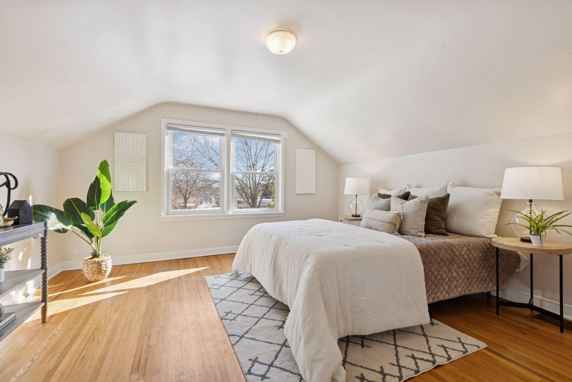 4438 Minnehaha Avenue